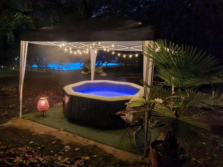 Domaine La Tuilerie Bed & Breakfast Guitres Bagian luar foto