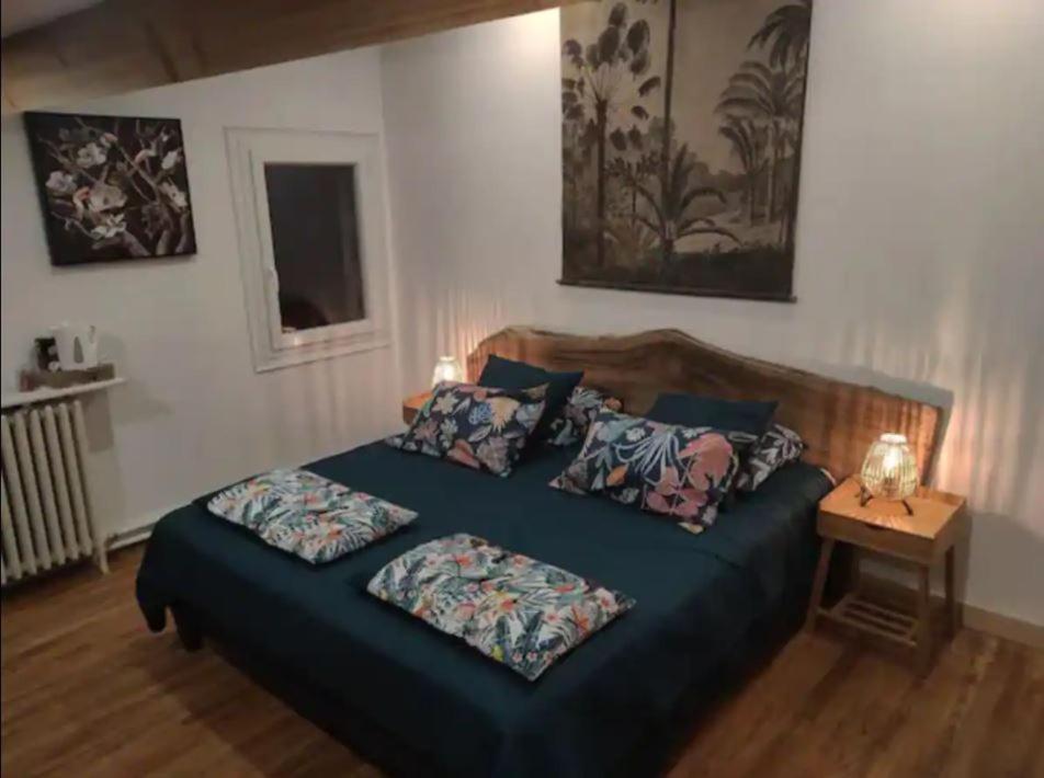 Domaine La Tuilerie Bed & Breakfast Guitres Bagian luar foto